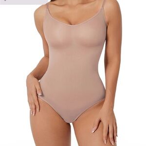 NWT HeyShape Snatched Bodysuit